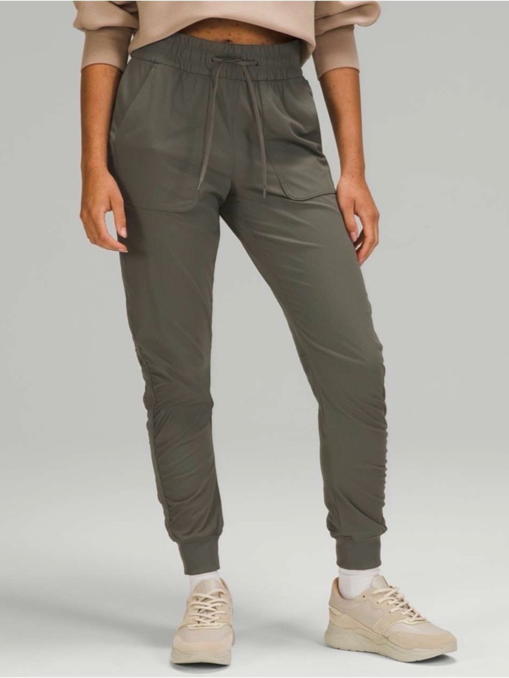 Lululemon Beyond The Studio Jogger Grey Sage Sz. 6